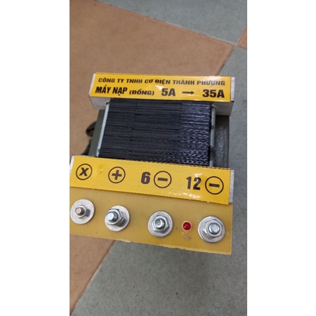 Máy xạc . nạp bình acquy chạy cơ nạp bình từ 35 ah đến 200ah dây đồng 100%