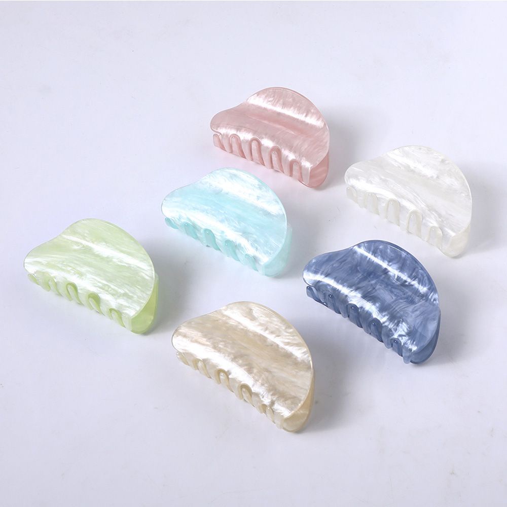 Kẹp càng cua bằng acrylic phong cách vintage thời trang