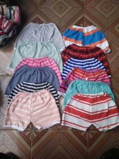 Set 35 áo HM và 50 quần chục kẻ