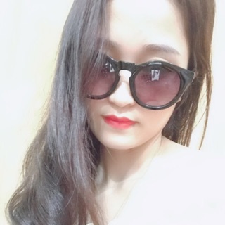 Kính american nhật auth cản uv cut
