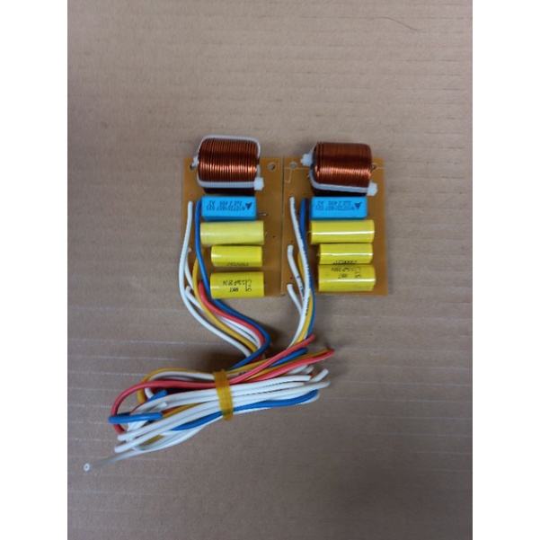 Bộphântầnloa3way1bass2treblegia179k2cái