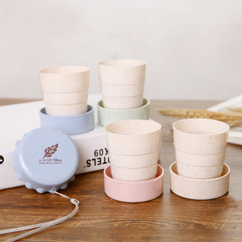 Cốc uống nước nhỏ bằng xơ lúa mạch có thể xếp gọn tiện lợi