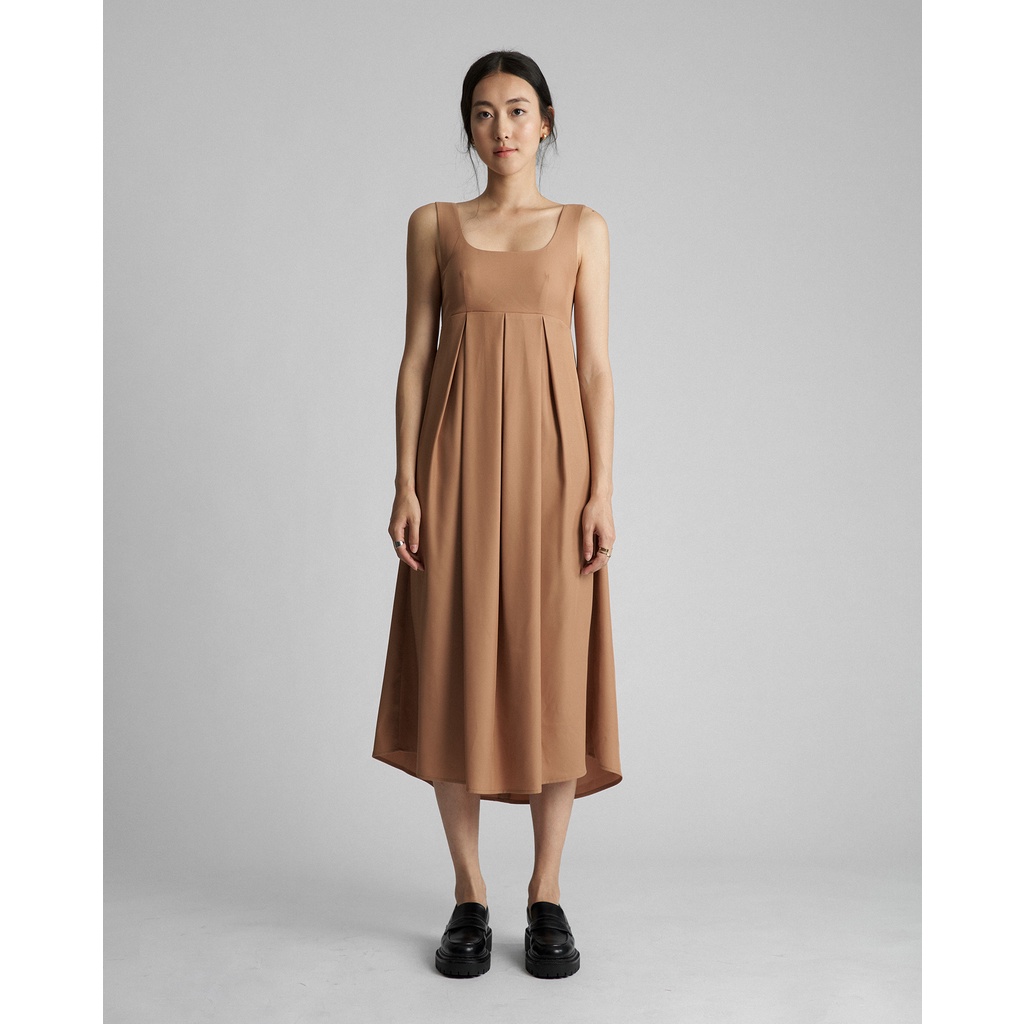 KHÂU BY CQ- Đầm hai dây cut-out lưng Joella