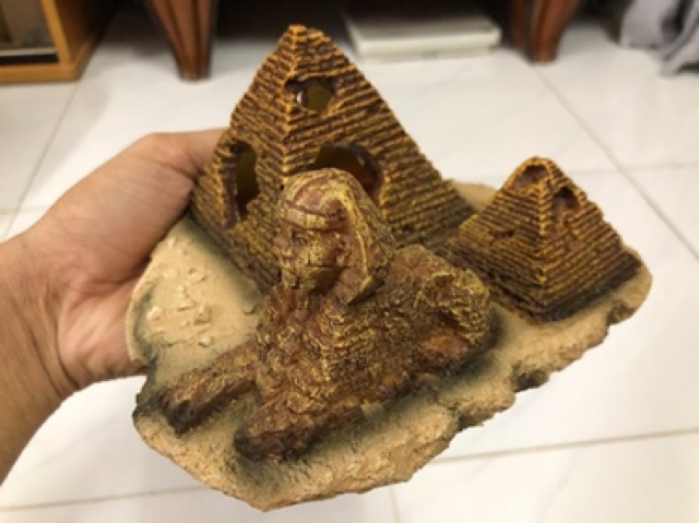 BỘ KIM TỰ THÁP TRANG TRÍ HỒ CÁ NON BỘ 17x6x9cm