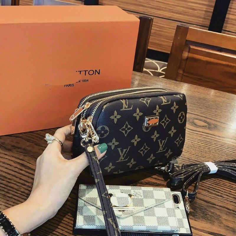 Túi xách nữ đeo chéo 3 ngăn hoạ tiêt  cầm tay đeo chéo
