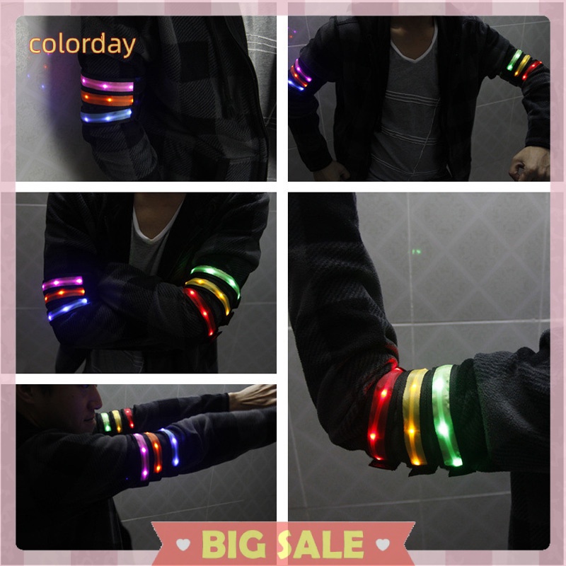 Vòng đeo tay có đèn LED phát sáng