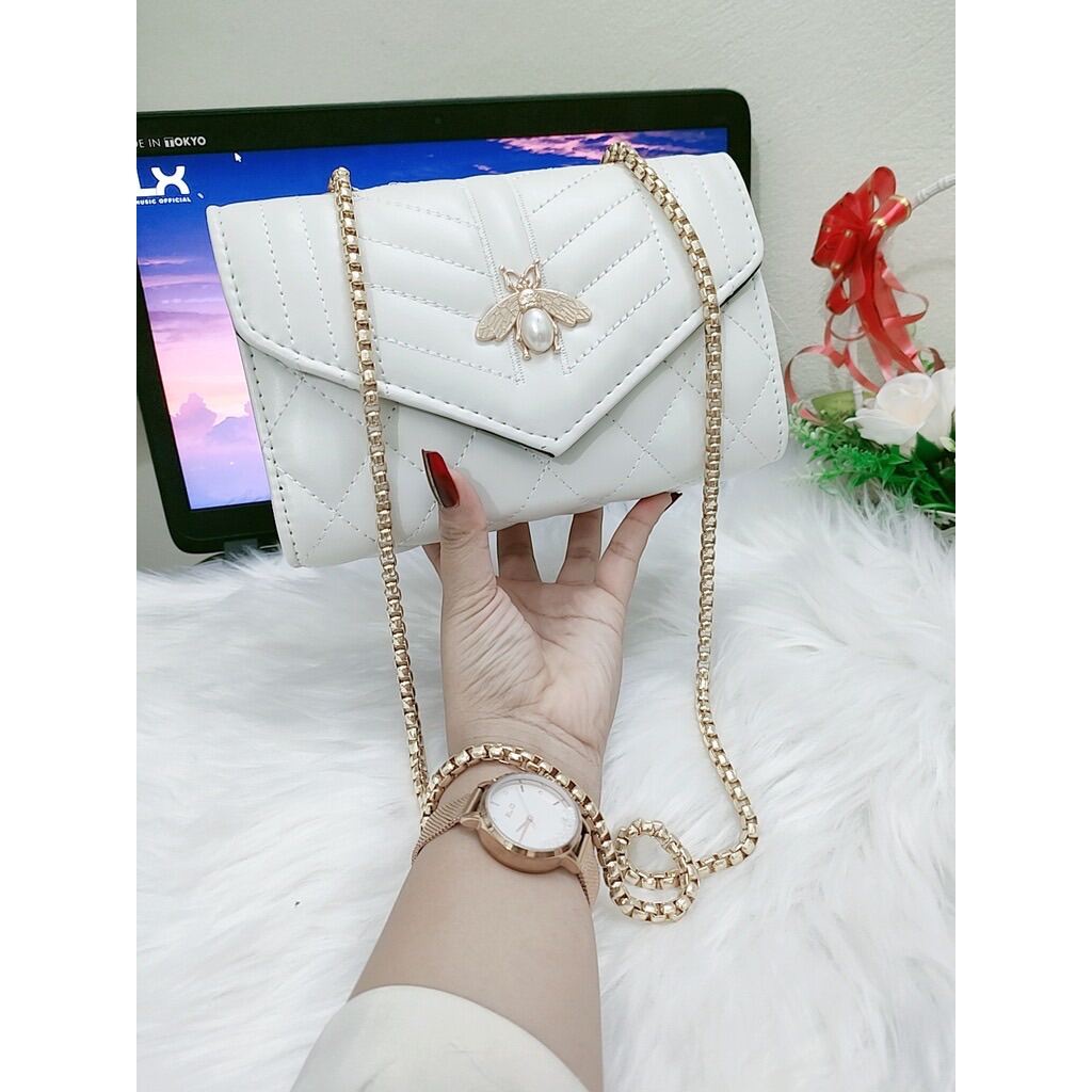 TÚI XÁCH NỮ ĐEO CHÉO VÂN TRẦN TRÁM KHOÁ CON ONG SIÊU HOT