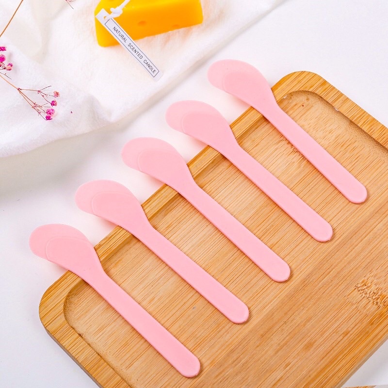 Que đắp, bộ dụng cụ đắp mặt