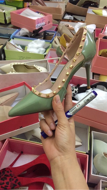 Giày quảng châu cao cấp