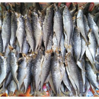 1kg khô cá thu nguyên con