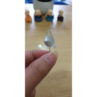 Que chọc sim chính hãng