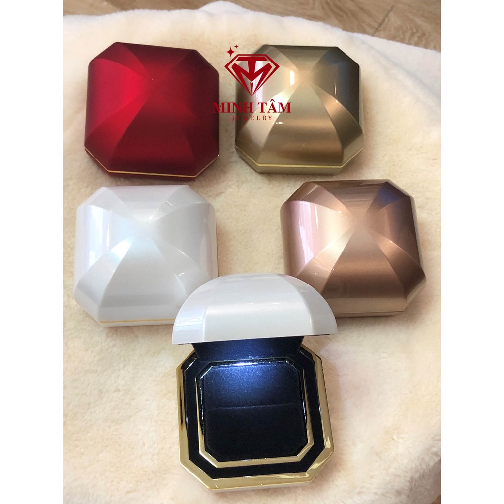 Hộp đựng nhẫn cao cấp có đèn Led nhiều màu-Minh Tâm Jewelry