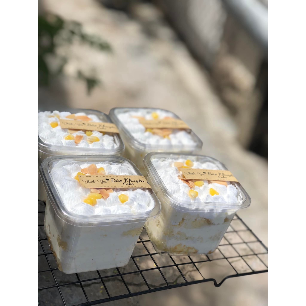 Hộp B10-8. Kích thước: 10*10*7.5cm.