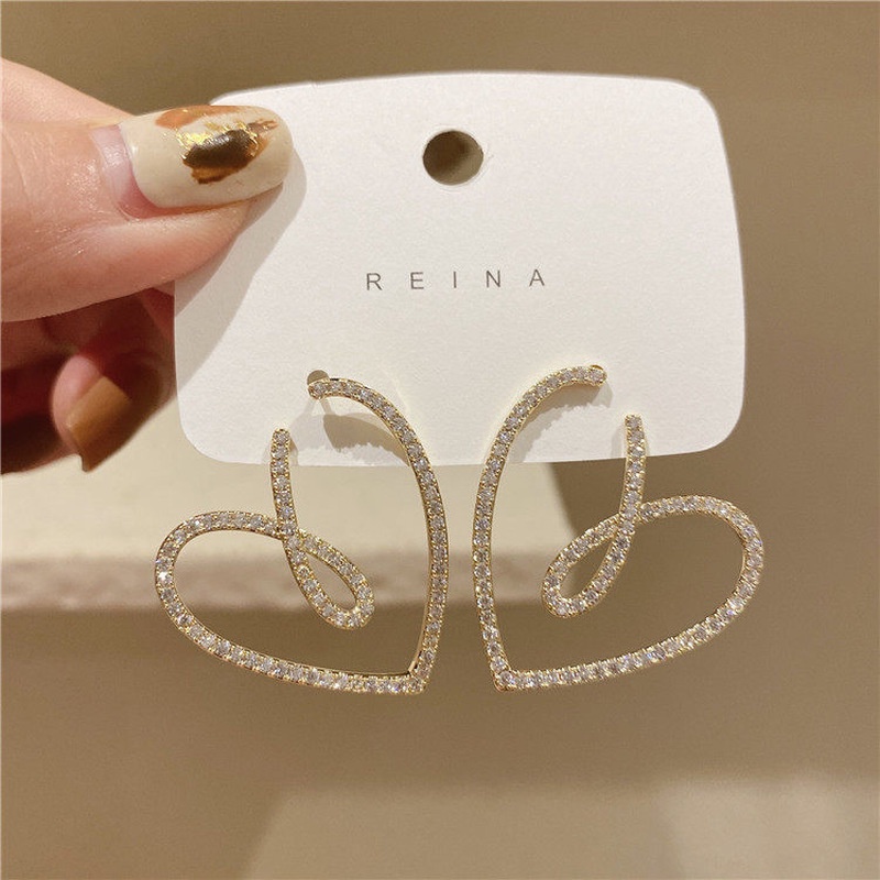 Khuyên tai kim loại hình trái tim thiết kế mới thời trang phong cách Hàn Quốc 2021