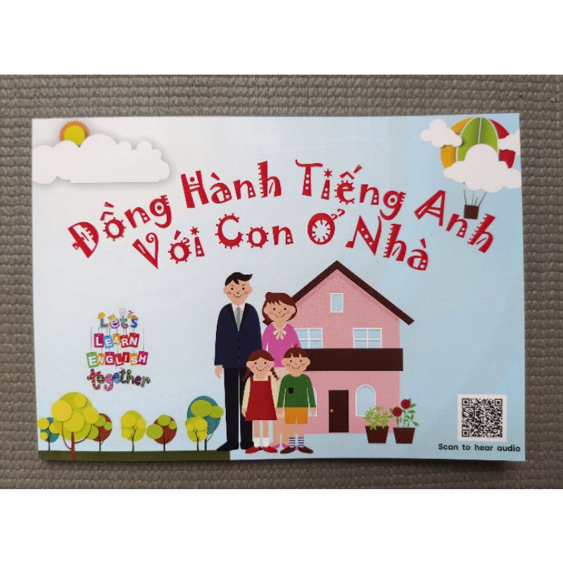 Đồng hành tiếng anh với con ở nhà có mã QR quét file nghe