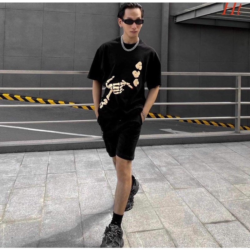 Áo phông bàn tay xương HT12