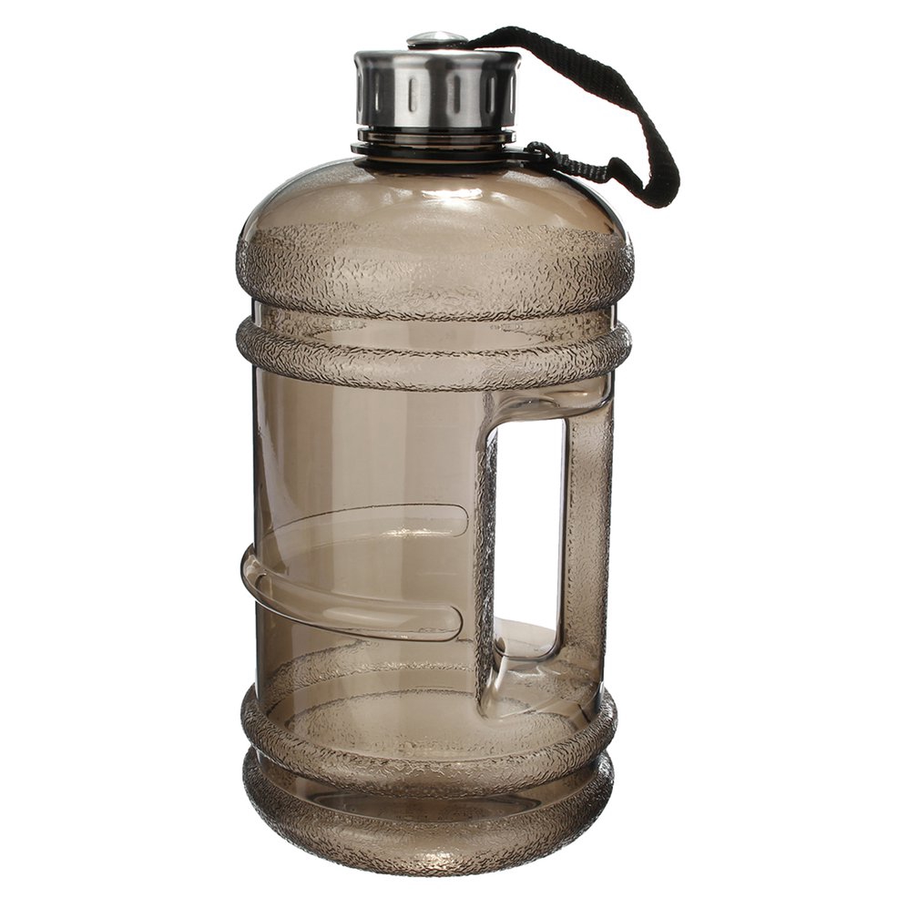 Bình nước dung tích lớn 2.2L phù hợp sử dụng khi chơi thể thao/tập thể dụng/rèn luyện