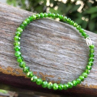 Vòng tay Diopside giác 4.2 li