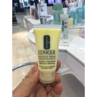 Kem dưỡng clinique ( lotion+ 30 ml )