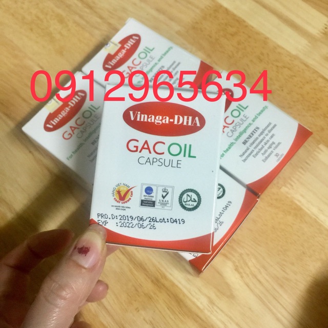 Dầu gấc Vinaga DHA xuất khẩu hàm lượng cao tiêu chuẩn quốc tế giúp sáng mắt đẹp da hiệu quả (30 viên)