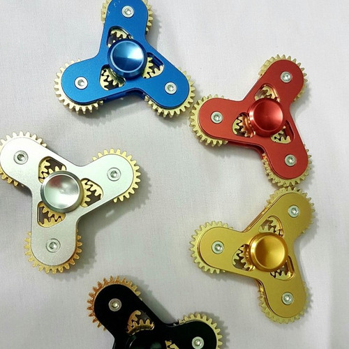 Con quay con quay 3Răng màu trắng