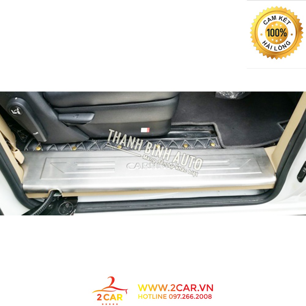 Ốp Bậc Chân Trong, Nẹp Bước Chân Trong KIA SEDONA 2018-2020 chữ CARNIVAL