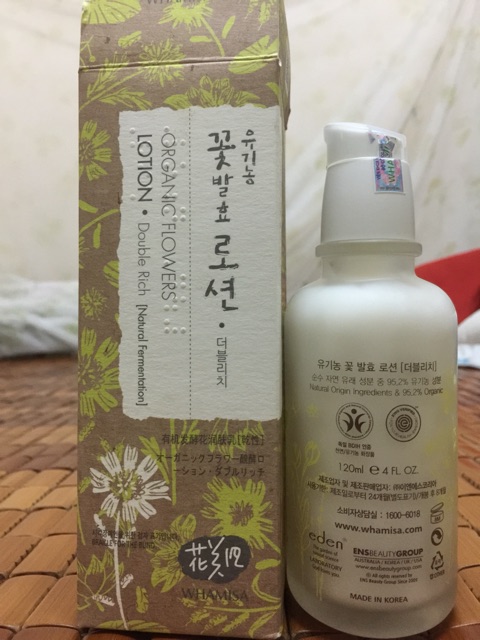 Sữa dưỡng Whamisa Organic Flowers lotion