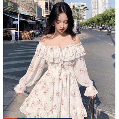 Đầm trễ vai hoa xoè
