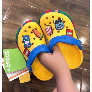 Dép croc tặng kèm 6 jb