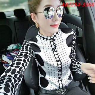 (AB2254) Áo sơ mi nữ cổ cao họa tiết chấm bi đen trắng nổi bật