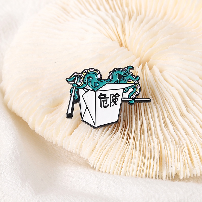 Ghim cài áo QIHE JEWELRY hình bạch tuộc đáng yêu độc đáo