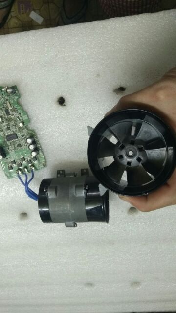 Quạt HP NIDEC 12V 16.5A BLDC