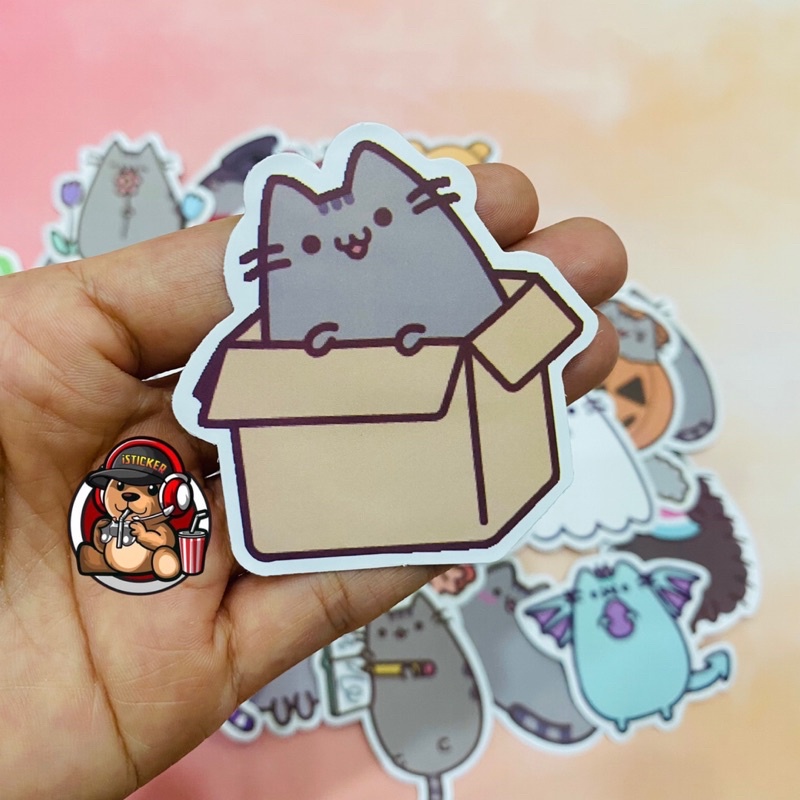 Sticker mèo ú PUSHEEN cute siêu dễ thương chống thấm nước dán mũ bảo hiểm, vali, laptop, điện thoại ..
