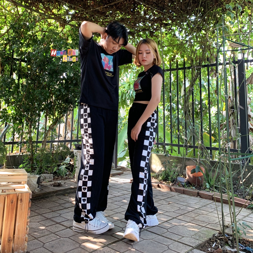 Quần Jogger Line Trái Tim Ulzzang Unisex Jogger Phối Sọc In Hình Dây Rút Lai Ống Rộng - MM