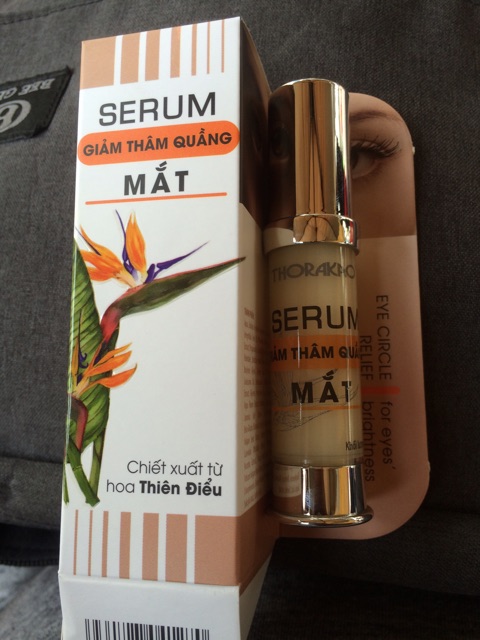 Serum giảm thâm và bọng mắt