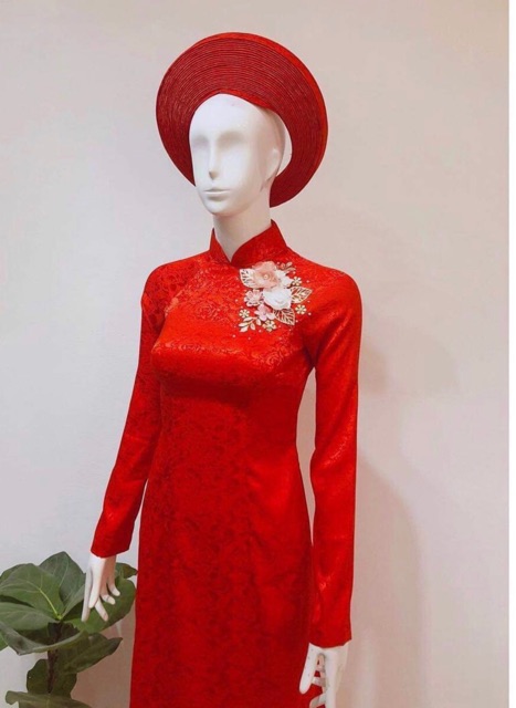 Set hoa voan trang trí áo dài cưới