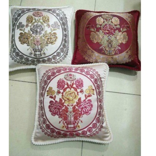 Gối tựa lưng, gối Sofa hoa thêu sang trọng