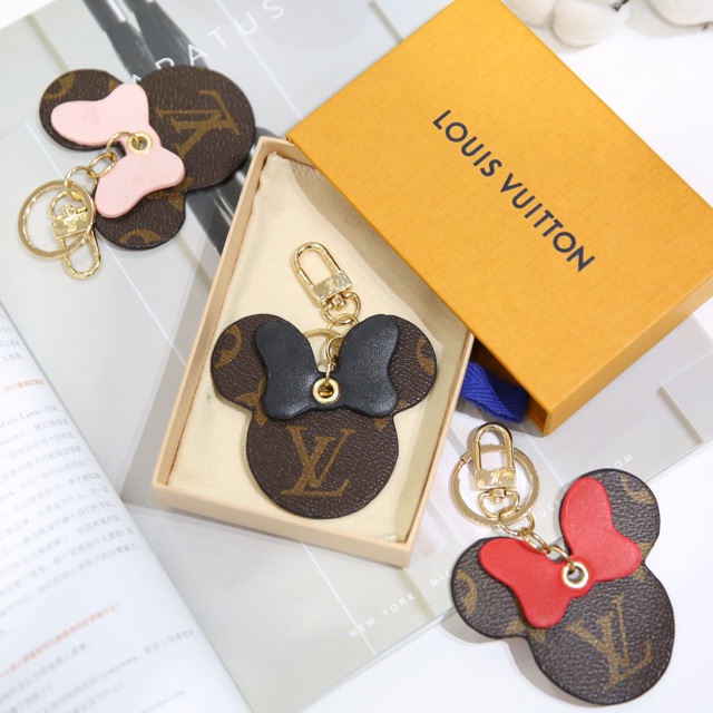 Móc khoá lv mickey fullbox