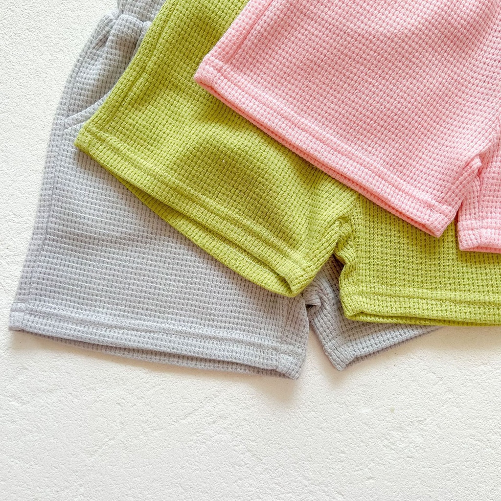 Set Áo Thun Ngắn Tay Thêu Hình Gấu Và Quần Short Một Màu Thời Trang Mùa Hè Cho Bé