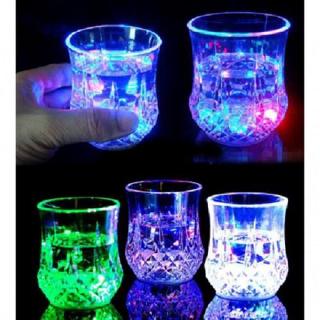 Ly rót nước phát sáng có đèn led nhiều màu