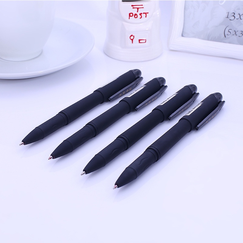 1 Bút Mực Đen Có Thể Thay Thế Được