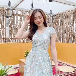 váy xoè hoa cho nữ