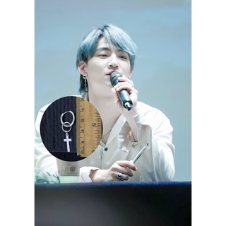 Khuyên tai GOT7