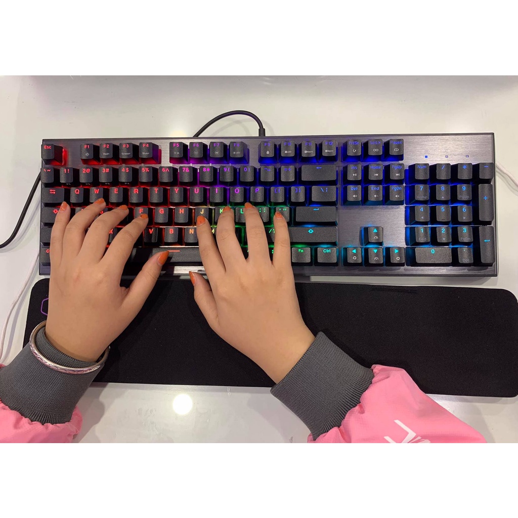 Bàn phím cơ Cooler Master CK550 V2 - Red switch/US