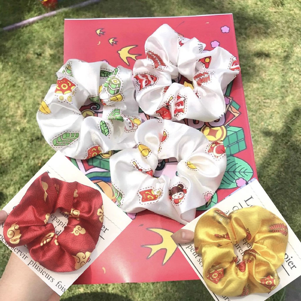 Cột tóc Scrunchies Tết Xuân