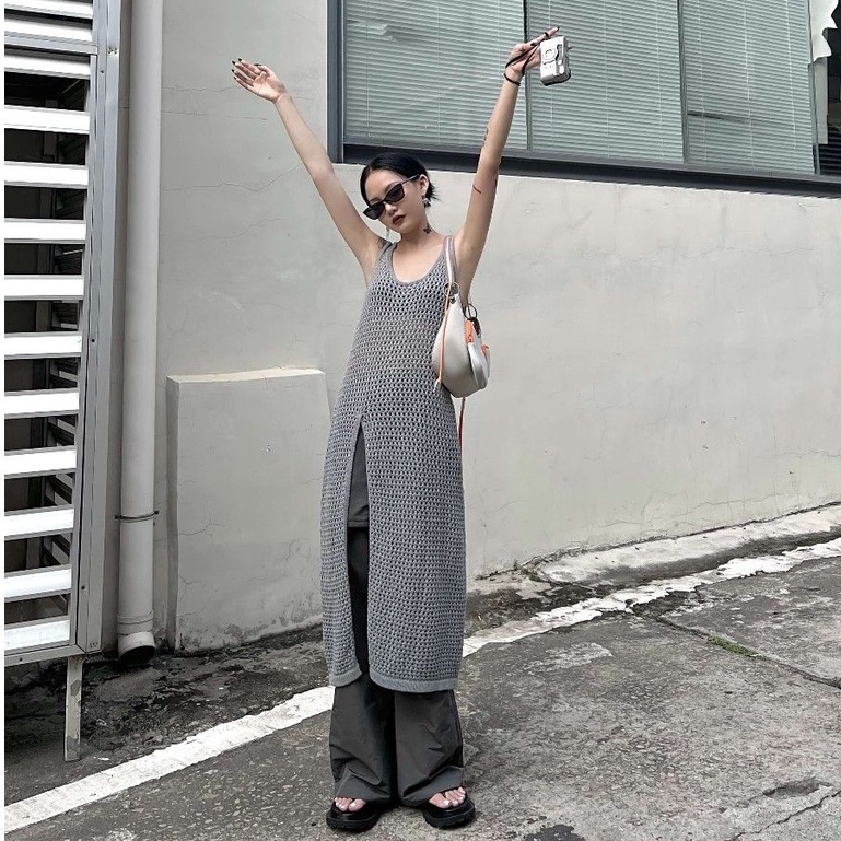 Hàng Có Sẵn Đầm Hai Dây Dệt Kim Khoét Lỗ Một Lớp Thời Trang Mùa Hè áo choàng dài