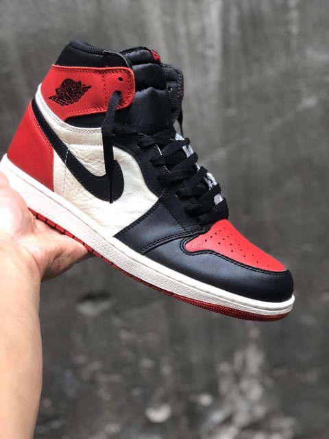 Giày JD 1 bred toe chuẩn 1:1 ( 36-45) ảnh tự chụp | BigBuy360 - bigbuy360.vn