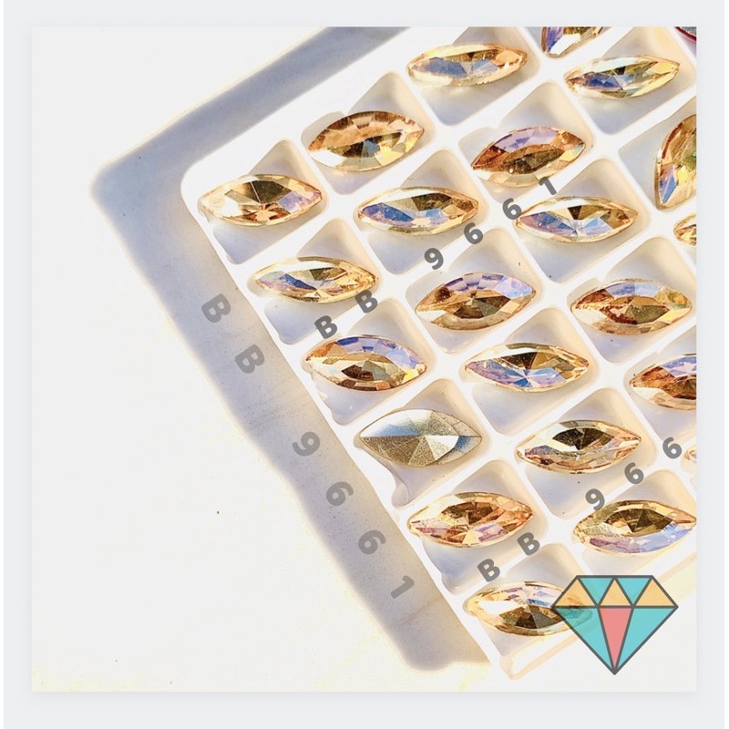 10 viên - 32v Đá Khối Trang trí Móng Nail Chân Bạc