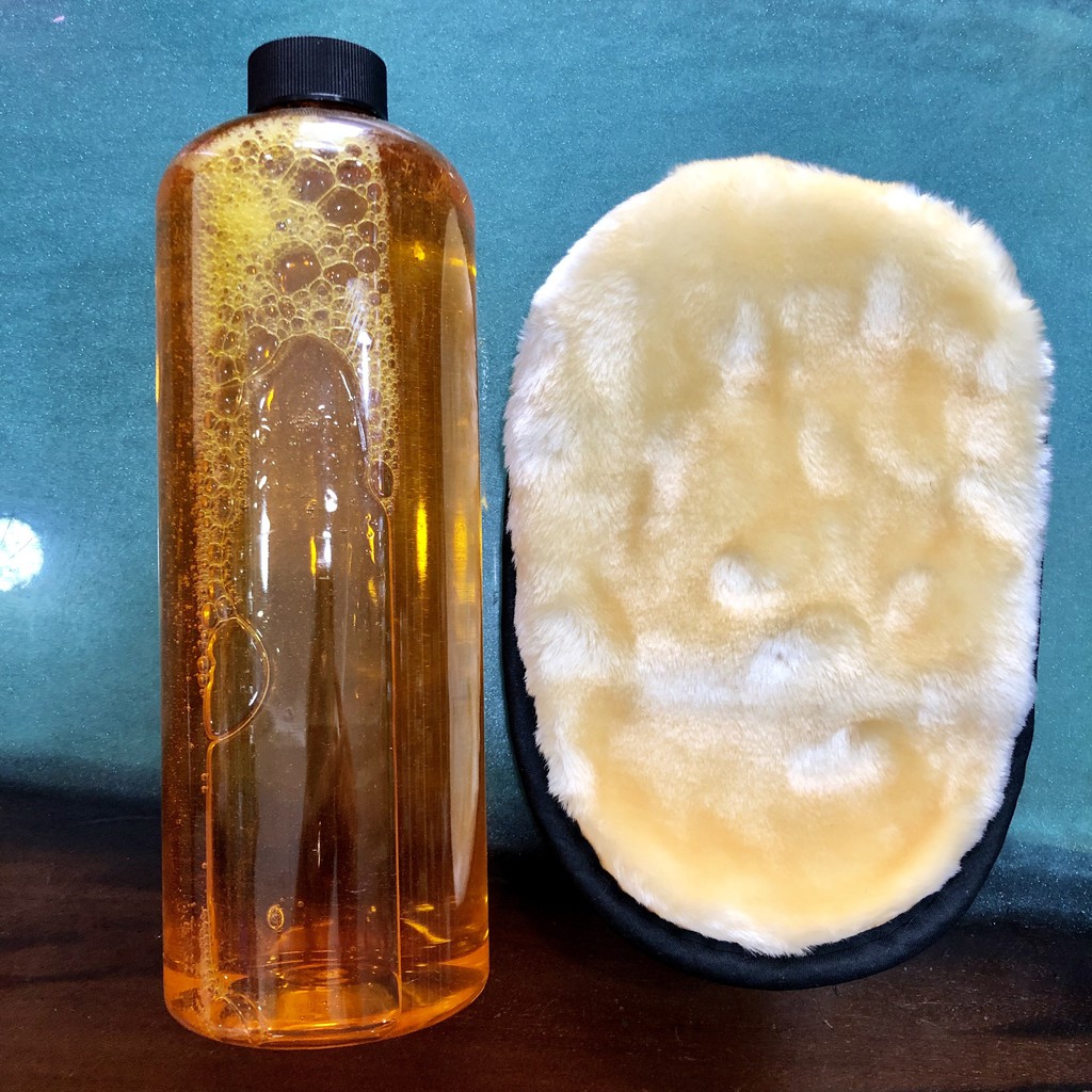 Xà Bông Rửa Xe Bọt Tuyết Siêu Bóng, Đậm Đặc Sonax Gloss Shampoo 1L loại chiết lẻ tặng găng tay Rửa xe