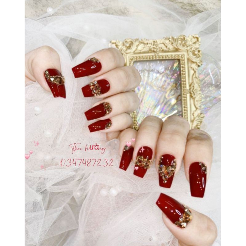 bộ 24 móng tay giả thiết kế